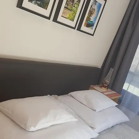 Kakukk Vendeghaz